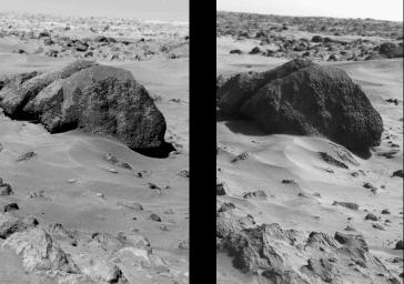 PIA00397: Boulder 'Big Joe' And Surface Changes On Mars