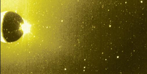 PIA00593: Io's Sodium Cloud (Green-yellow Filter)