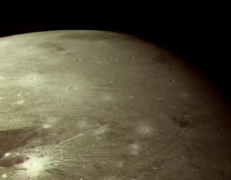 PIA01515: Bright Ray Craters in Ganymede's Northern Hemisphere