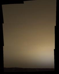PIA01548: True Color of Mars - Pathfinder Sol 39 Sunrise