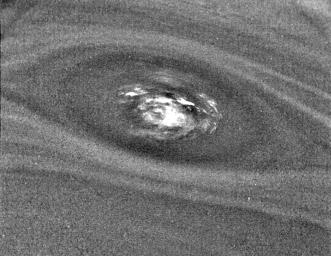PIA02223: Neptune's Small Dark Spot (D2)
