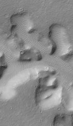 PIA03779: Nirgal Vallis and its Windblown Dunes
