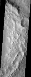 PIA03788: Degraded Crater Rim