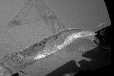 PIA05306: Peeling Back the Layers of Mars