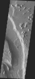 PIA05804: MSIP: A Bend In The River in Tiu Vallis