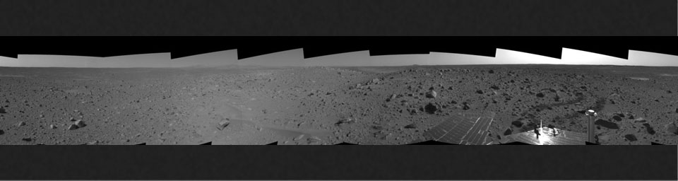 PIA05811: Spirit's View on Sol 107 (right eye)
