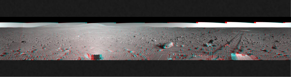 PIA06038: Spirit's View on Sol 148 (3-D)
