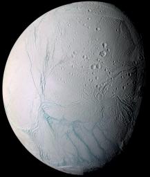 PIA06253: Zooming In On Enceladus (Movie)