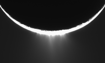 PIA07762: Enceladus Plume Movie