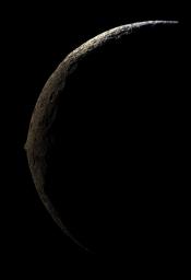 PIA08376: Approaching Iapetus