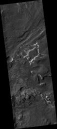 PIA09392: Holden Crater Megabreccia: A Telltale Sign of a Sudden and Violent Event