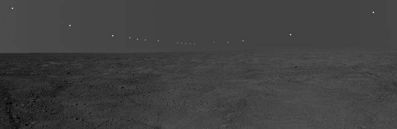 PIA10976: Midnight Sun on Mars