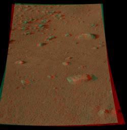 PIA10985: Martian Surface as Seen by Phoenix
