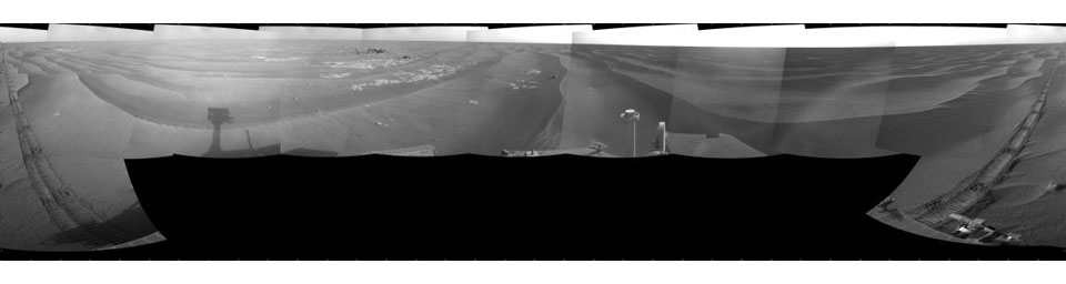 PIA11847: Opportunity's Surroundings on Sol 1818