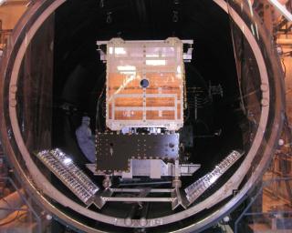 PIA12020: Dawn Spacecraft in Thermal Vacuum Chamber