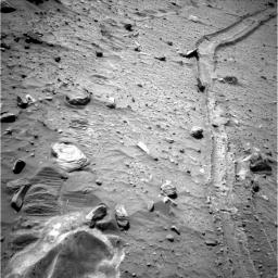 PIA12473: Tracks in, Path out?