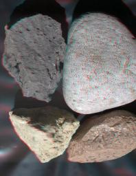 PIA13585: Test Image of Earth Rocks by Mars Camera (Stereo)