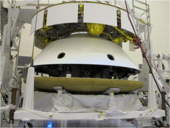 PIA15027: Mars Science Laboratory Heat Shield Integration for Flight