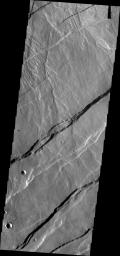 PIA16499: Alba Mons Fractures
