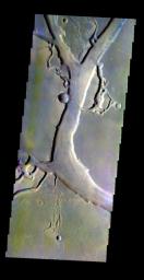 PIA19010: Granicus Valles - False Color