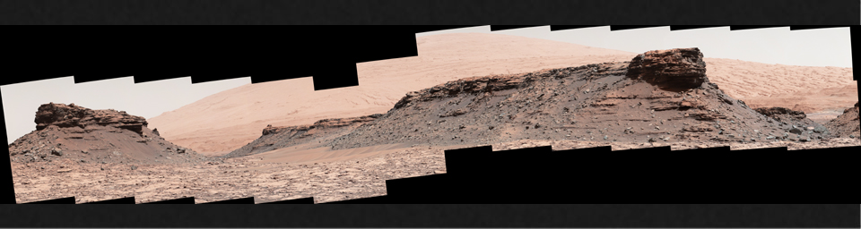 PIA20841: Martian Mesas in 'Murray Buttes' Area, Sol 1434