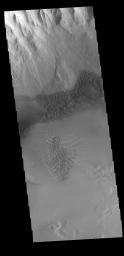 PIA21001: Juventae Chasma Dunes
