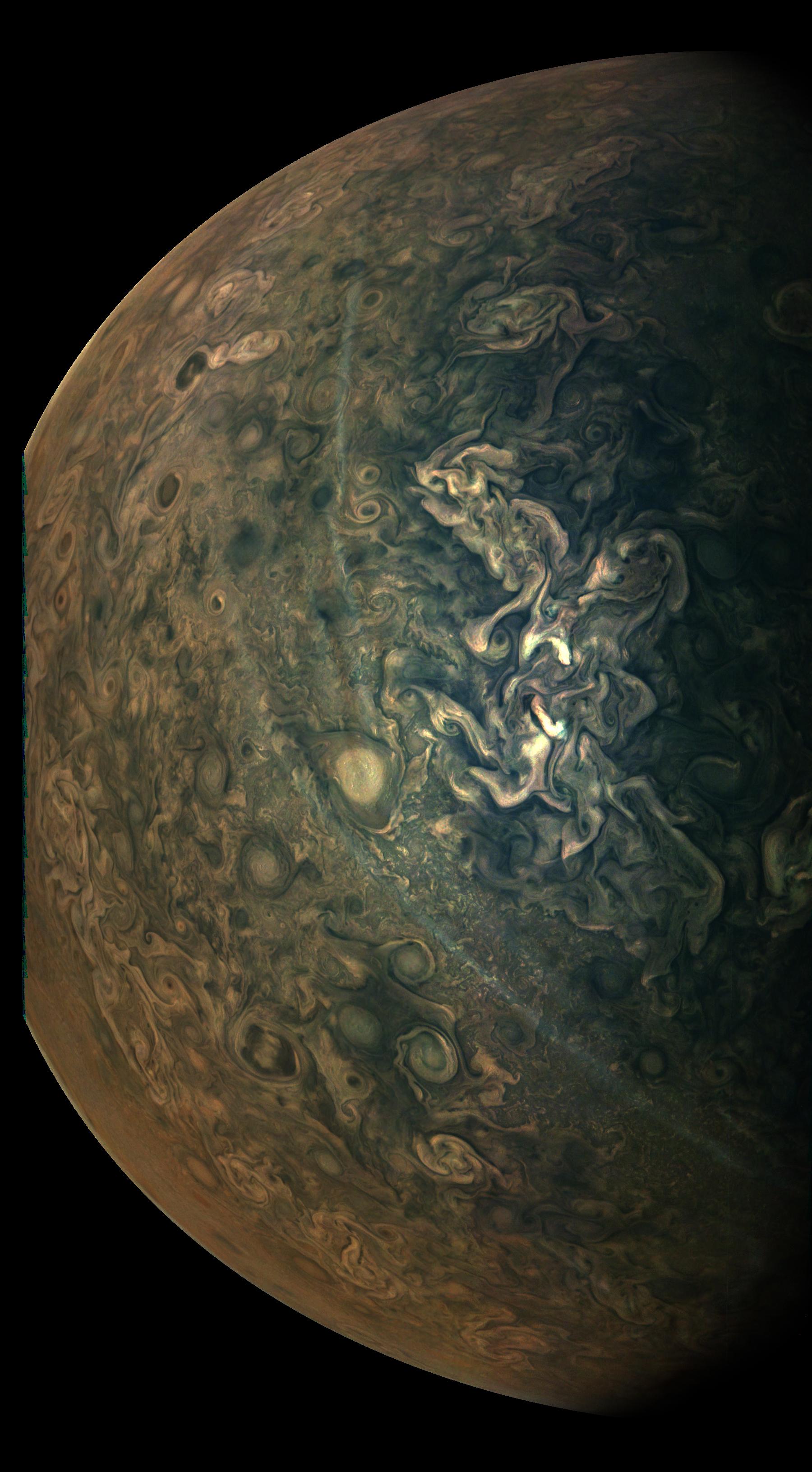 PIA23802: High-Altitude Hazes on Jupiter