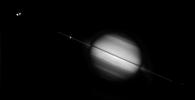 PIA01273: Hubble again views Saturn's Rings Edge-on