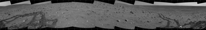 PIA07256: Meandering Tracks on "Husband Hill"