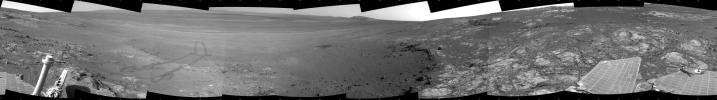PIA16556: Opportunity's Surroundings on Sol 3071, on 'Whitewater Lake' Outcrop