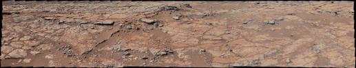PIA16701: View from Inside 'Yellowknife Bay'