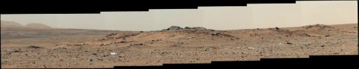 PIA17083: Curiosity Sol 343 Vista With 'Twin Cairns' on Route to Mount Sharp