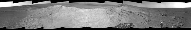 PIA18095: Approaching a Target Deposit on Mars Crater Rim