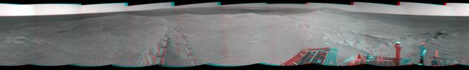 PIA18099: Opportunity's Tracks Near Crater Rim Ridgeline (Stereo)
