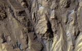PIA21586: Sources of Gullies in Hale Crater