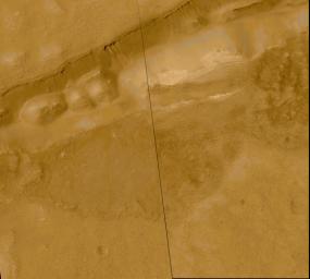 PIA01040: Evidence for Recent Liquid Water on Mars: Gullies in Sirenum Fossae Trough