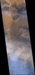 PIA02045: May 1999 Dust Storm in Valles Marineris
