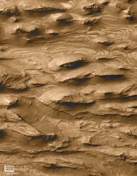 PIA02839: Layered Outcrops of Far West Candor Chasma