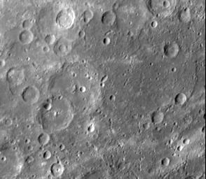 PIA02947: Intercrater Plains and Heavily Cratered Terrain