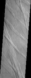 PIA04005: Ulysses Fossae in Tharsis