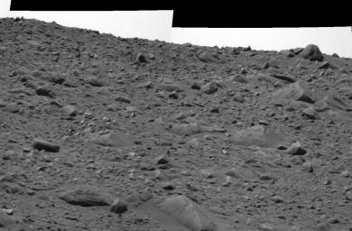 PIA05542: The Rocky Road to the Crater Rim