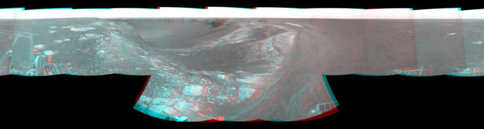PIA09972: Forty Meters from Entry to Victoria Crater (Stereo)