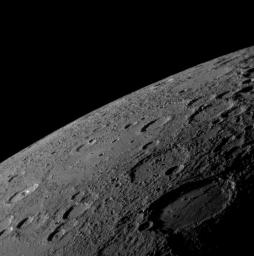 PIA10176: MESSENGER Views Mercury's Horizon