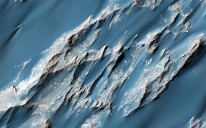 PIA17702: Hydrated Sulfate Landslides in Ophir Chasma