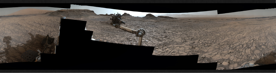 PIA20765: Rover's Panorama of Entrance to 'Murray Buttes' on Mars