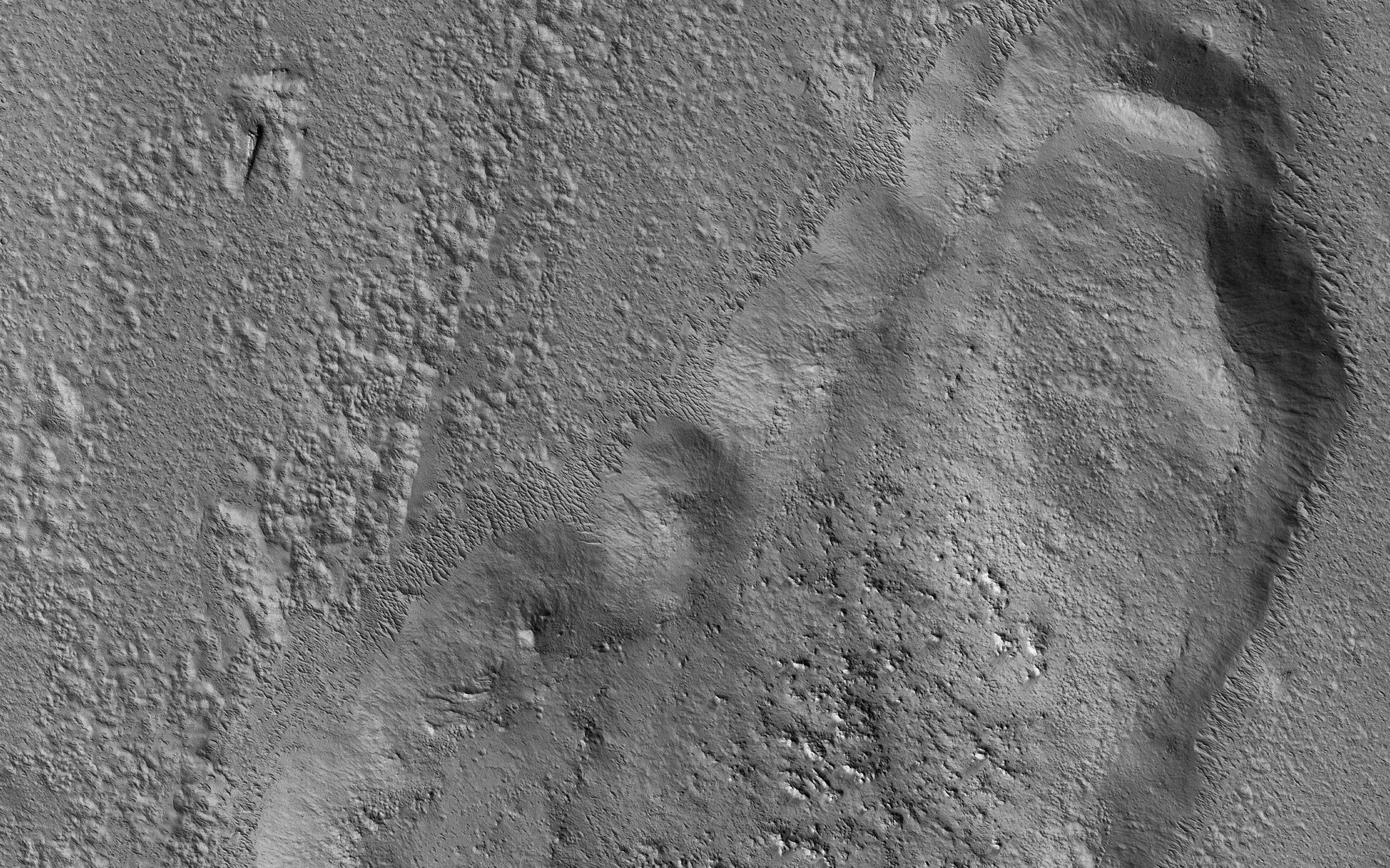 PIA23286: Tooting Crater Ejecta
