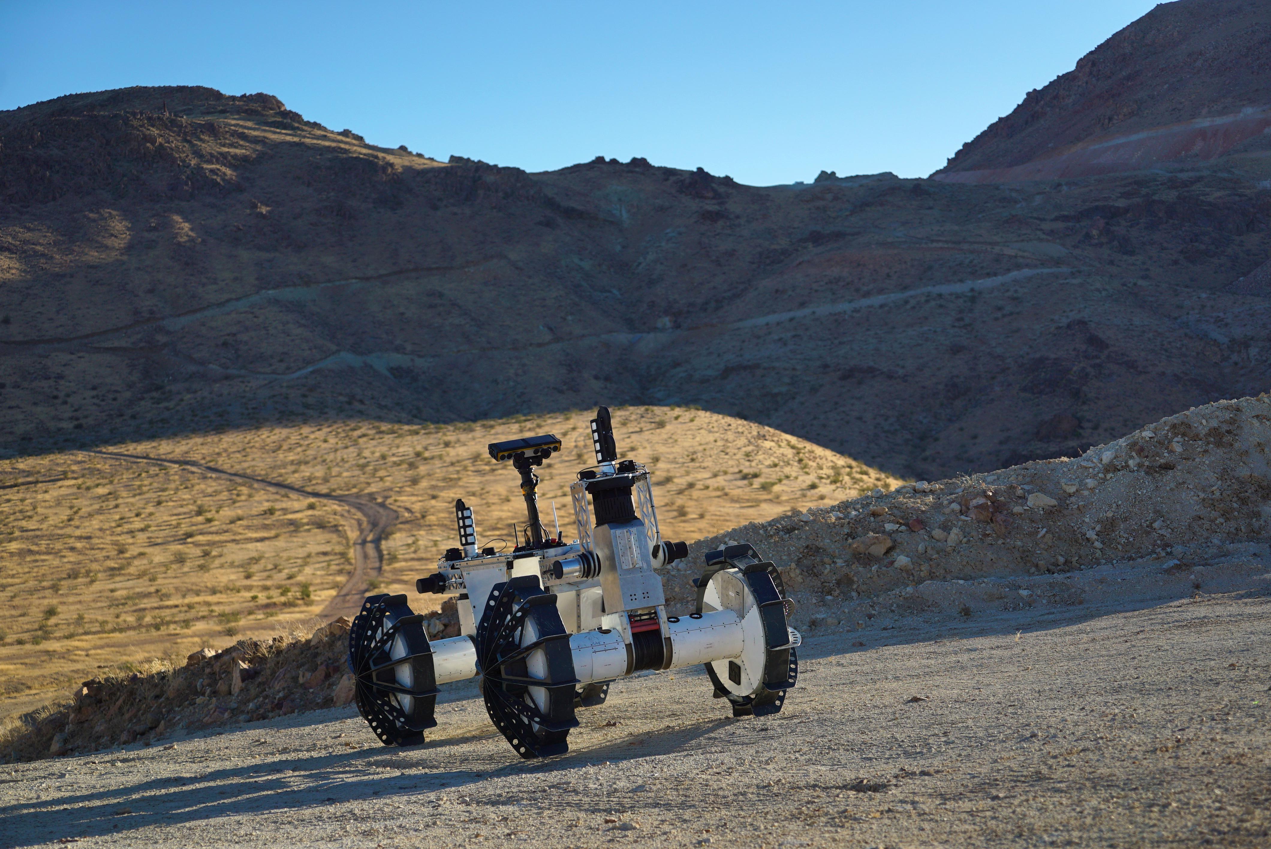 PIA24108: The DuAxel Rover During a Field Test in California's Mojave Desert
