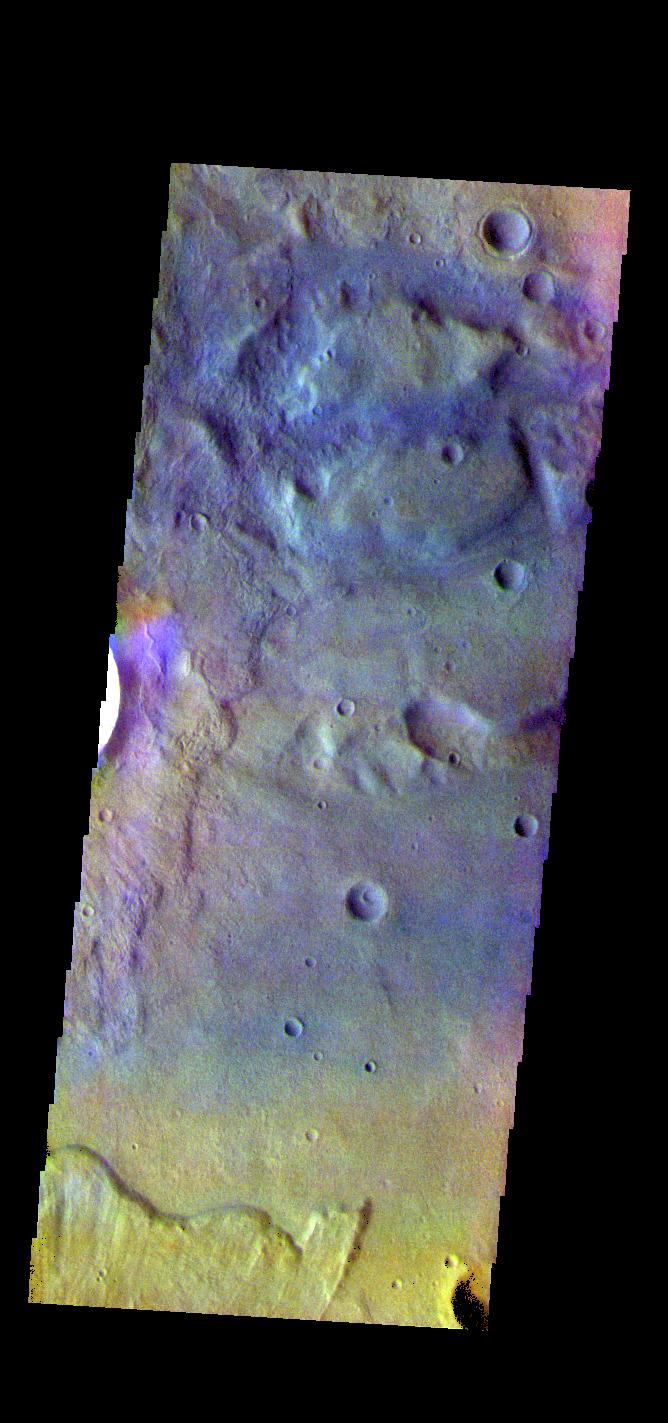 PIA24559: Terra Sirenum Crater - False Color