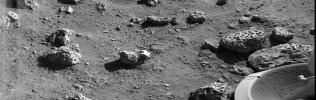 PIA00396: Viking Lander 2's First Picture On The Surface Of Mars