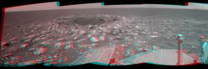 PIA14133: Opportunity Beside a Small, Young Crater (Stereo)